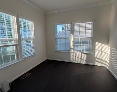 11543 Autumn Terrace Drive - Photo Thumbnail 15