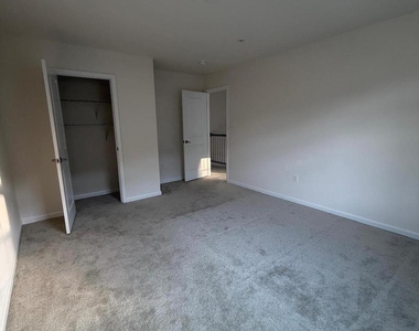 11543 Autumn Terrace Drive - Photo Thumbnail 19