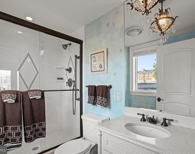 921 Valencia Court - Photo Thumbnail 62