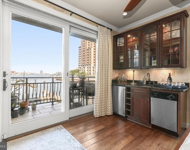 921 Valencia Court - Photo Thumbnail 15