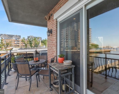 921 Valencia Court - Photo Thumbnail 19