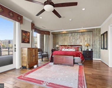 921 Valencia Court - Photo Thumbnail 29