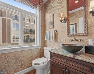 921 Valencia Court - Photo Thumbnail 25
