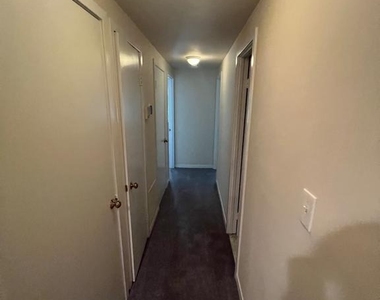 3 Andrew Place - Photo Thumbnail 6
