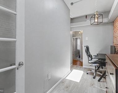 14 Poultney Street - Photo Thumbnail 30