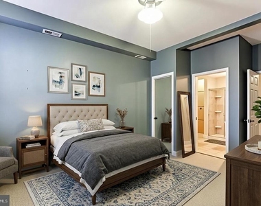 814 S Clinton Street S - Photo Thumbnail 29