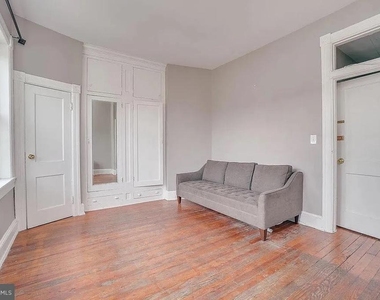 2740 #3 N Calvert Street - Photo Thumbnail 4