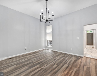 319 E 22nd Street - Photo Thumbnail 10