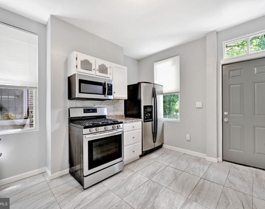 319 E 22nd Street - Photo Thumbnail 4