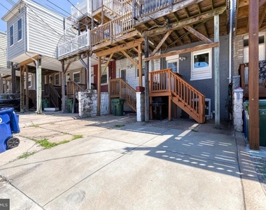 724 S Curley Street - Photo Thumbnail 17