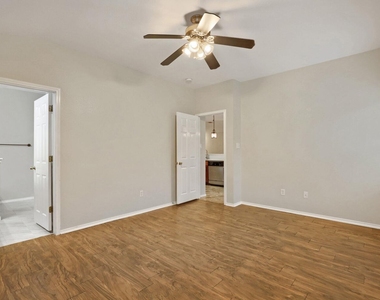 1506 Campanella Cv - Photo Thumbnail 14