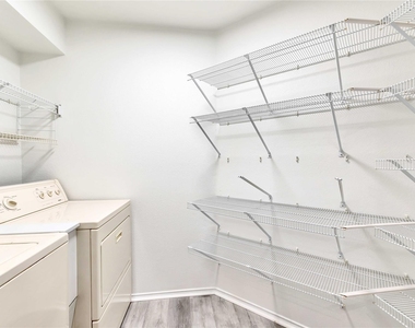 3438 Flowstone Ln - Photo Thumbnail 37