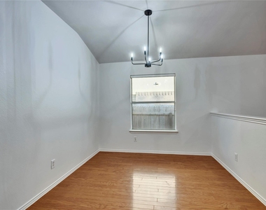 3438 Flowstone Ln - Photo Thumbnail 34