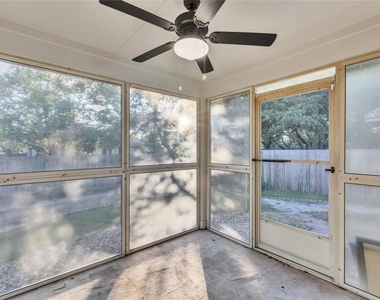3438 Flowstone Ln - Photo Thumbnail 11