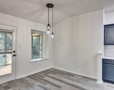 3438 Flowstone Ln - Photo Thumbnail 31