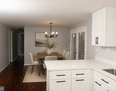 4785 Mountain Road - Photo Thumbnail 3