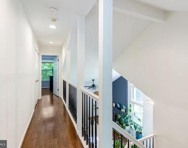12 Chelsea Court - Photo Thumbnail 33
