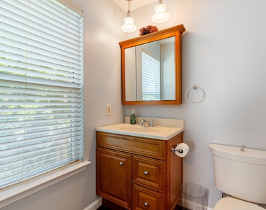 12 Chelsea Court - Photo Thumbnail 32