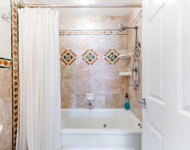 12 Chelsea Court - Photo Thumbnail 38