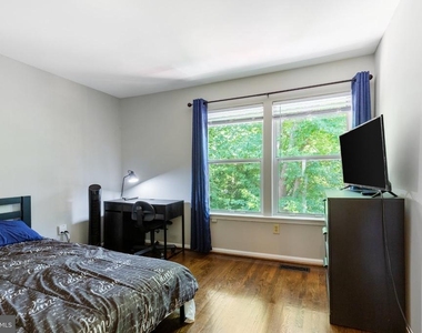 12 Chelsea Court - Photo Thumbnail 18