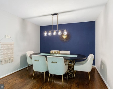 12 Chelsea Court - Photo Thumbnail 9