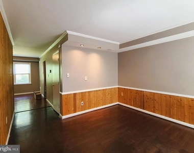 8401 Pioneer Drive - Photo Thumbnail 3
