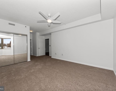 940 Astern Way - Photo Thumbnail 20
