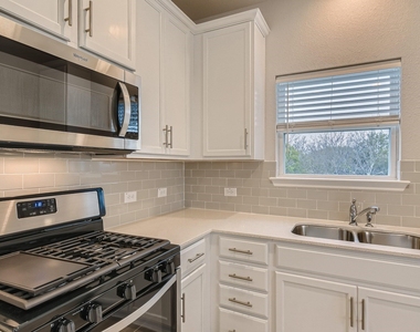 11200 El Capitan Dr - Photo Thumbnail 9