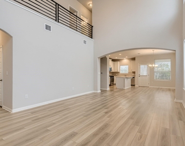 11200 El Capitan Dr - Photo Thumbnail 4