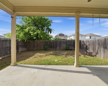 533 Jack Rabbit Ln - Photo Thumbnail 29