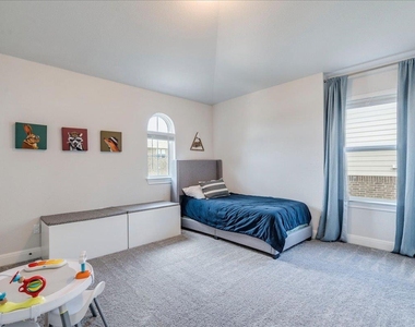 212 Sierra Blanca Rd - Photo Thumbnail 26