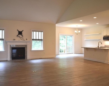 416 Seagull Drive - Photo Thumbnail 2
