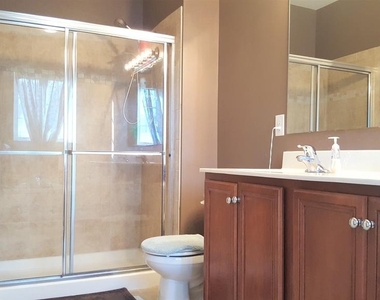 317 Lenape Way - Photo Thumbnail 13