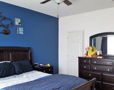317 Lenape Way - Photo Thumbnail 14