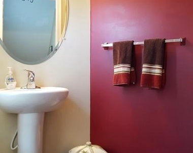 317 Lenape Way - Photo Thumbnail 3