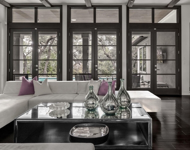 4720 Rockcliff Rd - Photo Thumbnail 8