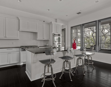 4720 Rockcliff Rd - Photo Thumbnail 16