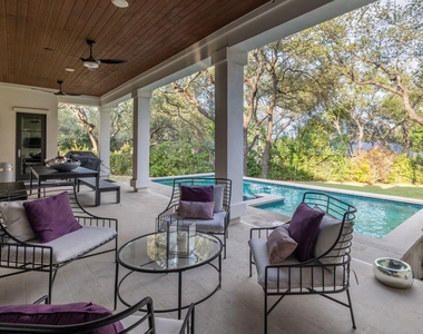 4720 Rockcliff Rd - Photo Thumbnail 3