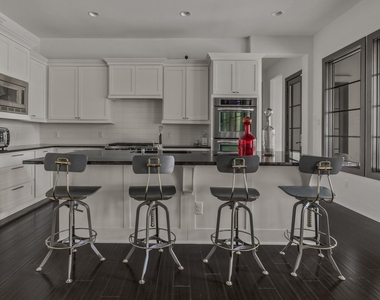 4720 Rockcliff Rd - Photo Thumbnail 14