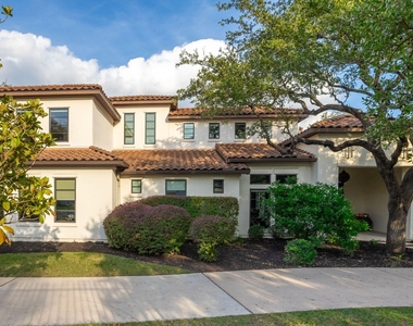 4720 Rockcliff Rd - Photo Thumbnail 2