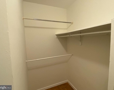 940 25th Street Nw - Photo Thumbnail 9