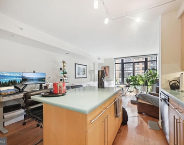 437 New York Avenue Nw - Photo Thumbnail 5