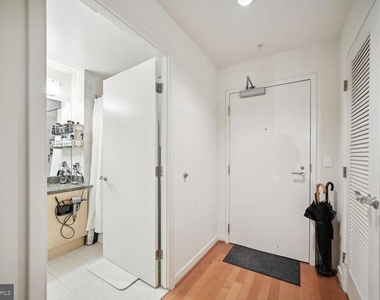 437 New York Avenue Nw - Photo Thumbnail 9
