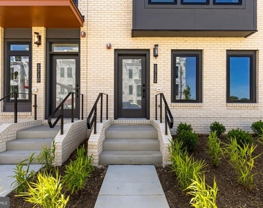 2712 Olmsted Court Nw - Photo Thumbnail 1