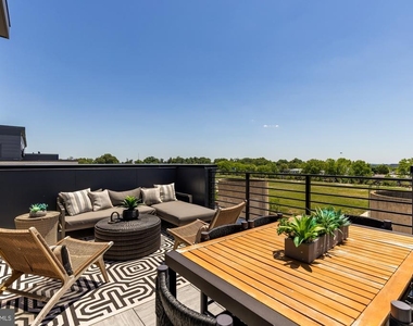 2712 Olmsted Court Nw - Photo Thumbnail 26