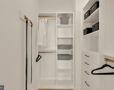 2712 Olmsted Court Nw - Photo Thumbnail 20