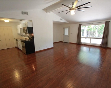 2305 Wilke Dr - Photo Thumbnail 4