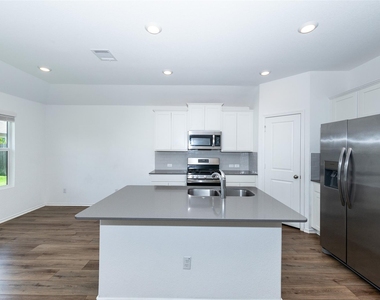 147 Otter Rd - Photo Thumbnail 17