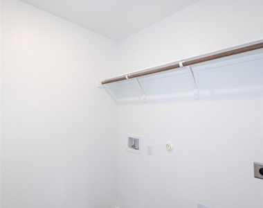 147 Otter Rd - Photo Thumbnail 20