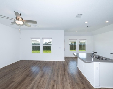 147 Otter Rd - Photo Thumbnail 11